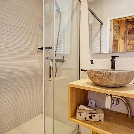 Prázdninový dům Niyama - Avec Jacuzzi Et Station A Pied Font-Romeu-Odeillo-Via